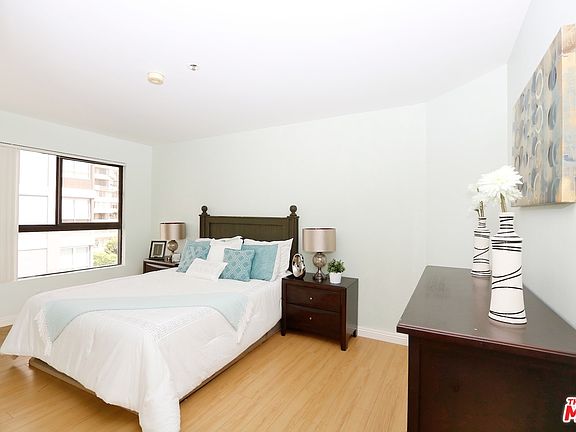 5th image of 727 S Ardmore Ave APT 308
