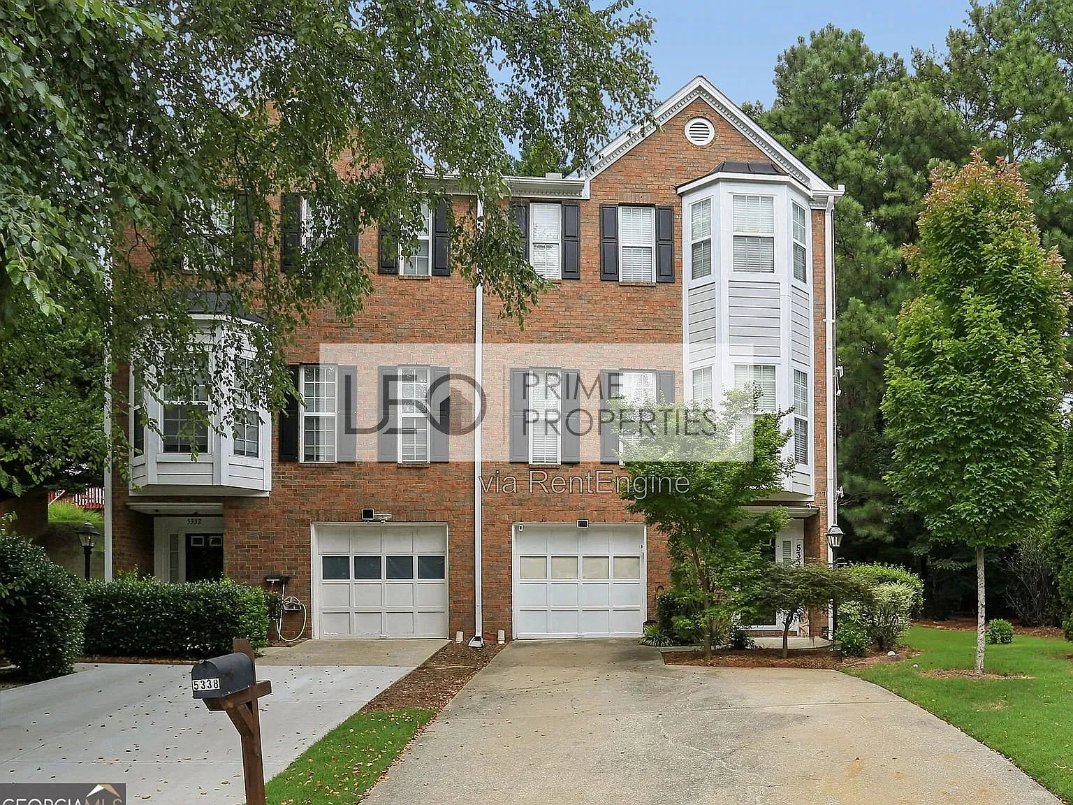 3 bed, 3.5 bath, 1980 sqft, $2,095 — Photo 1