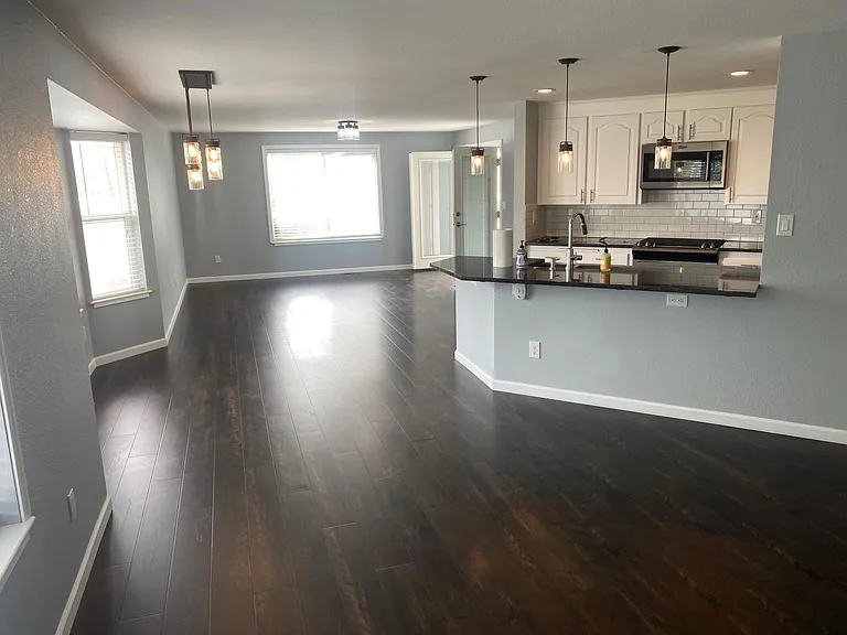 1529 S 32nd Ave — Photo 5