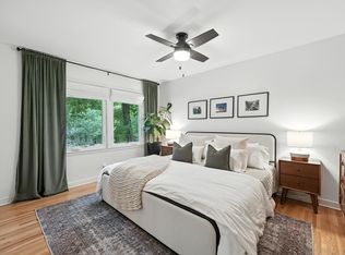 607 Gardner St, Wayzata, MN 55391