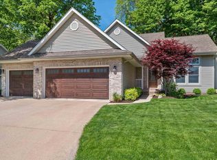 214 8th Ave, Hampton, IL 61256