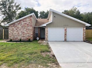 13015 Maxim Dr, Houston, TX 77065