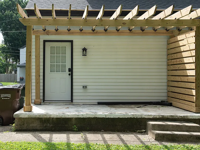 131 S C St #1 — Photo 6