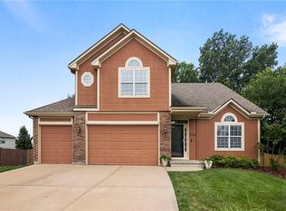 3416 SW Regatta Dr, Lees Summit, MO 64082