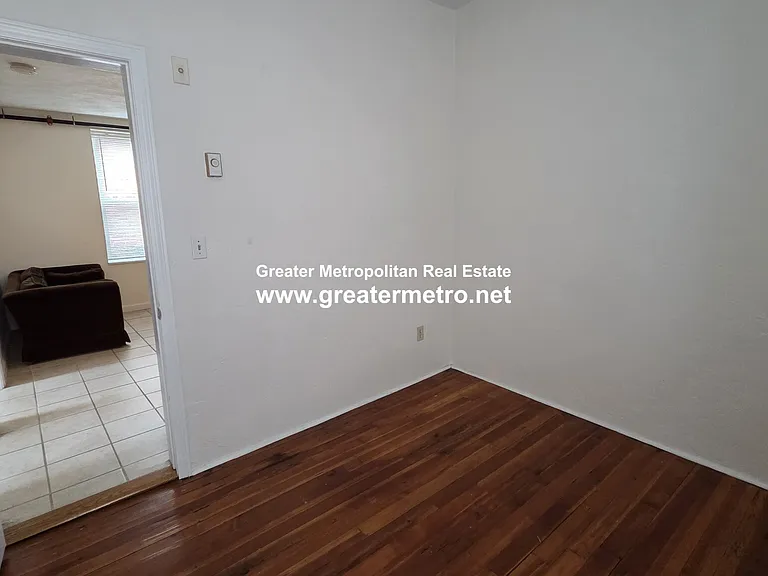 16 Battery St #4R — Photo 12