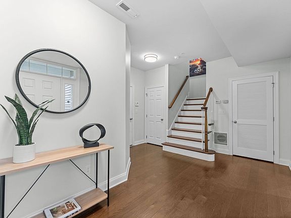 5th image of 59 Townsendblvd #59