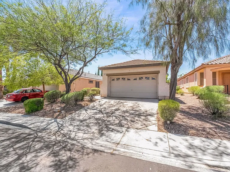 2691 Wind Spinner St — Photo 3