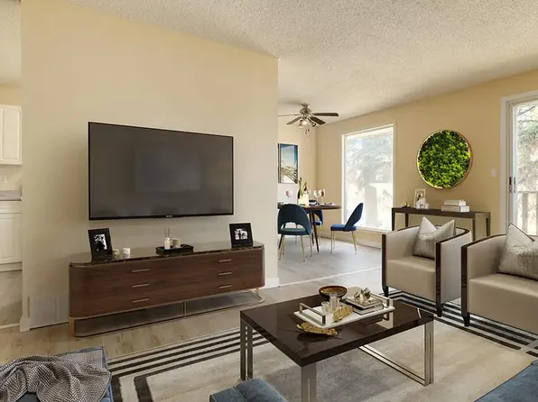 3813 53a St #3815B, Wetaskiwin, AB T9A 2P5