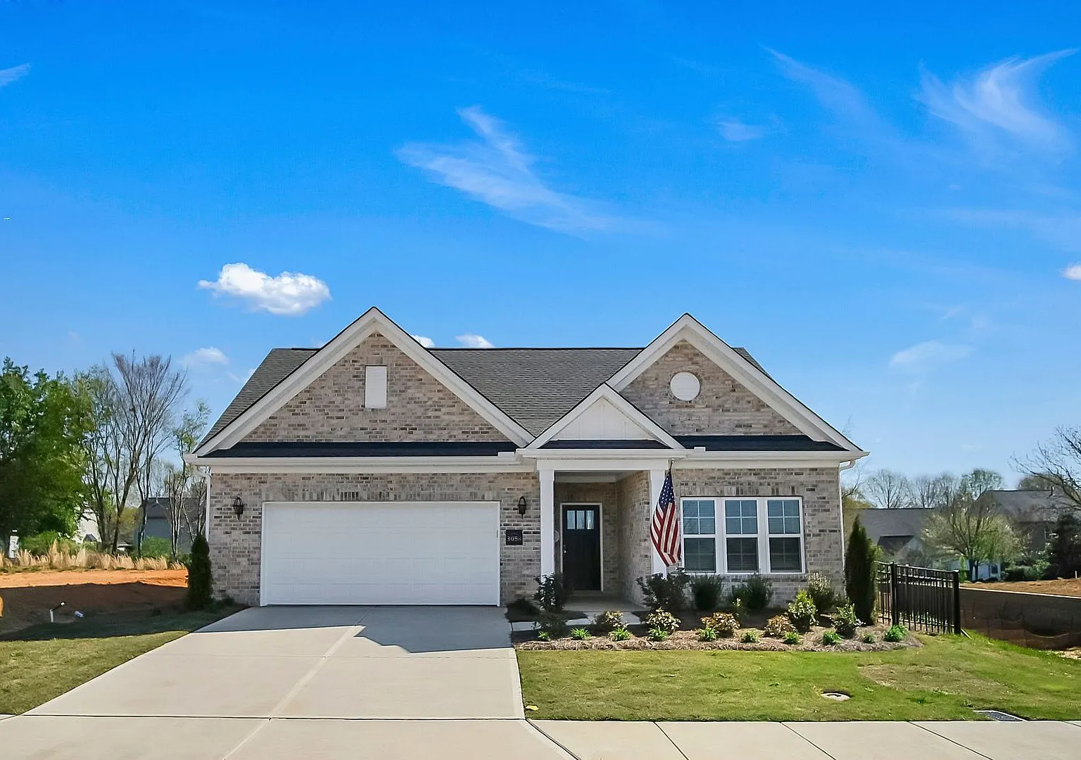Beautiful Newer Construction In Founders Landing 55+ Community! (Pre Furniture) — Photo 1