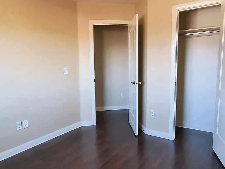 370 W 1425 N #42 — Photo 16