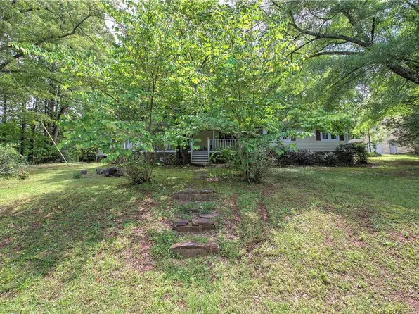 191 White Oak Church Rd, Dallas, GA 30157
