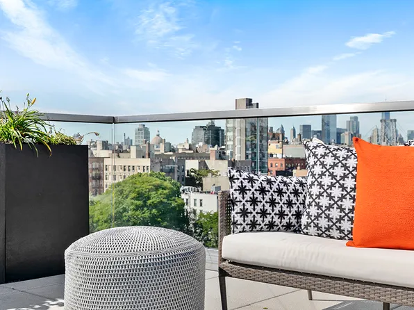 123 Hope Street image 12 of 15