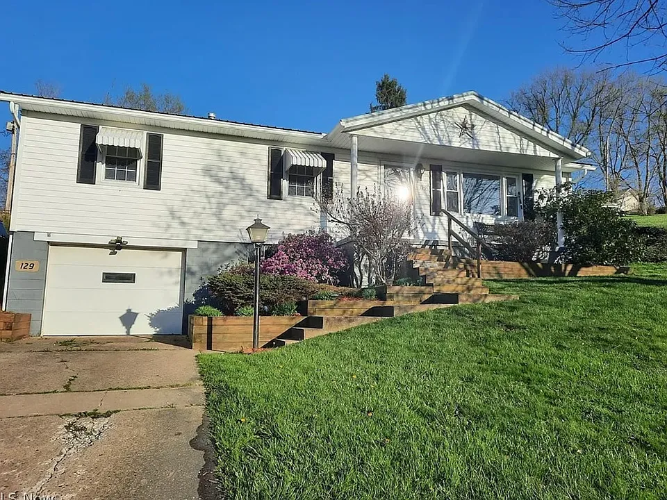 129 Westview Dr