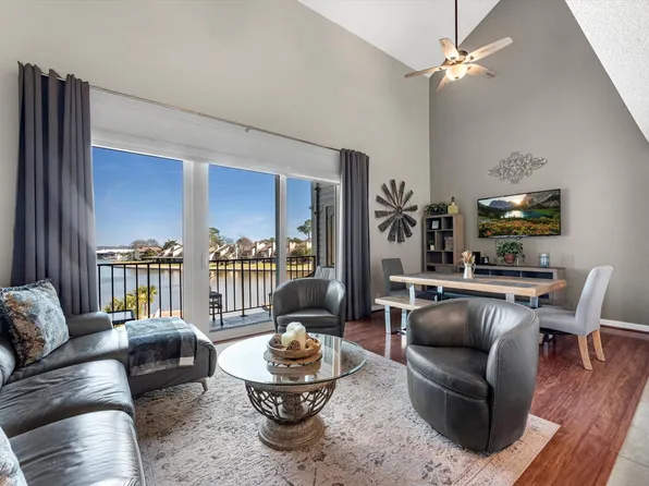 12500 Melville Dr APT 246D, Montgomery, TX 77356