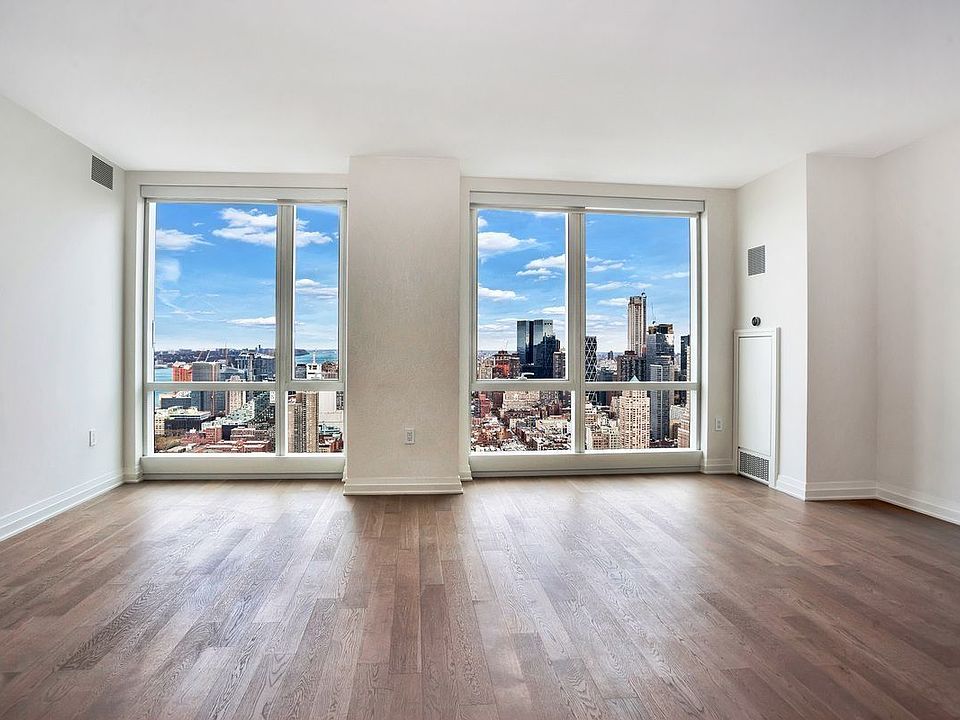 1st image of 460 W 42nd St APT 54N