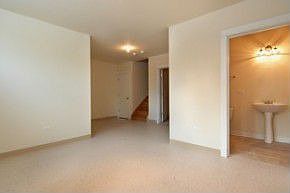 5th image of 4137 N Narragansett Ave Unit 3