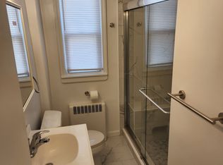 35 Broad St APT A3, Toms River, NJ 08753
