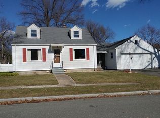 6 Dutton St, Springfield, MA 01151