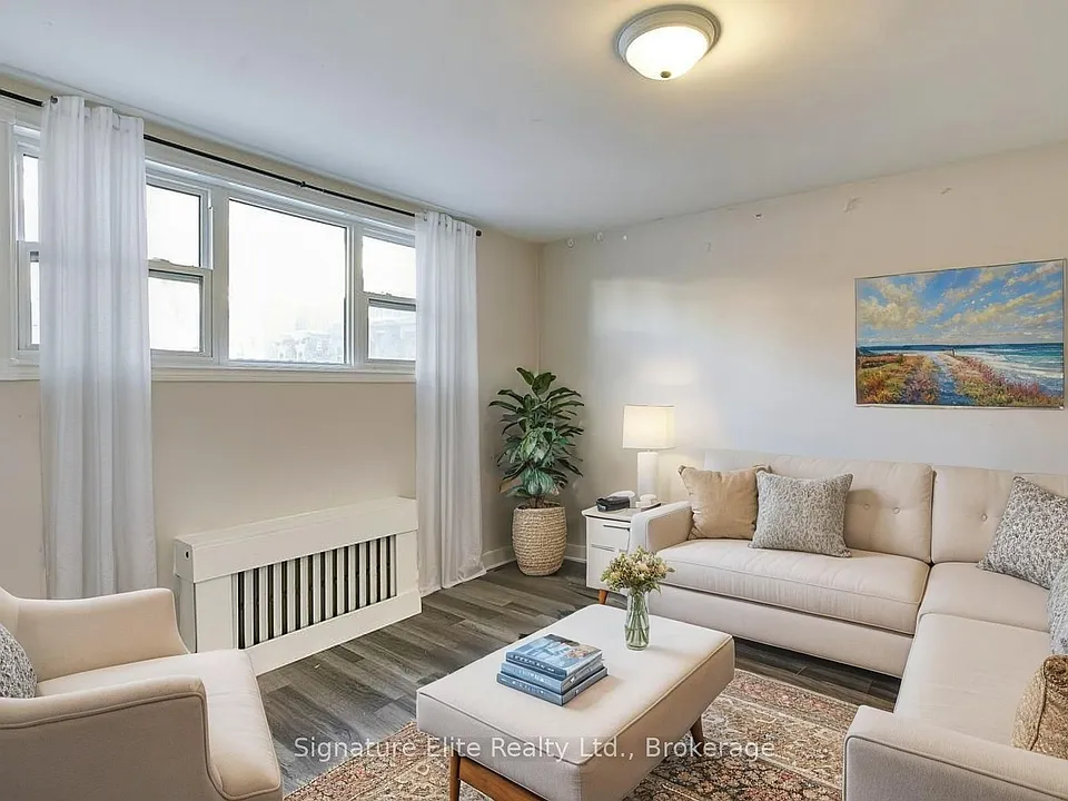 112 Alder Cres #102