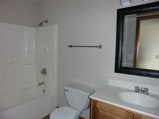 203 & 205 Autumn Pine Dr #203 — Photo 6