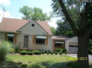 458 Willow Dr NE, Warren, OH