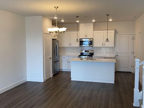 2nd image of 6836 SE Treat St