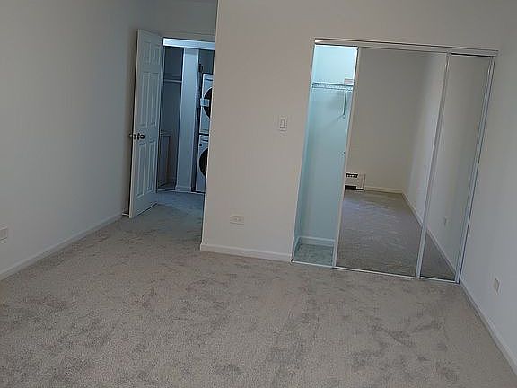 3rd image of 2415 N Kennicott Dr APT 2C