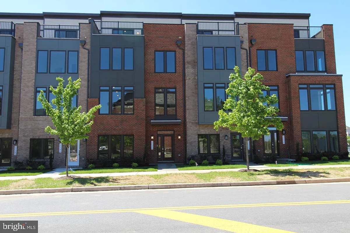 Building Photo - 22550 Foundation Dr