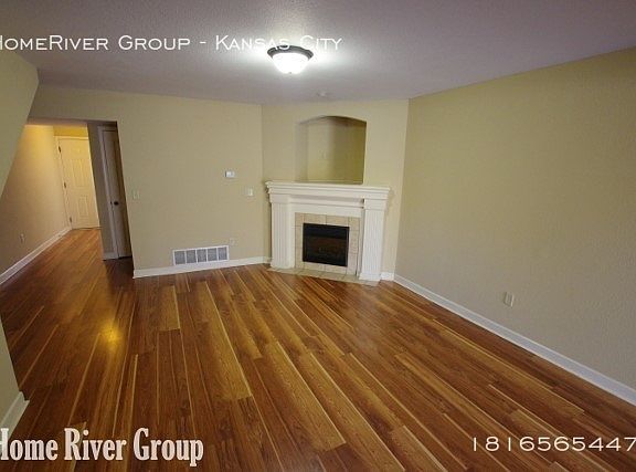 5th image of 13714 Post Oak Ln