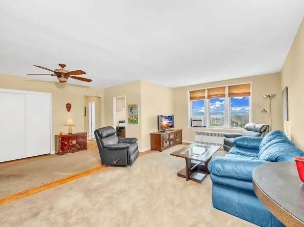 7520 Ridge Blvd APT 6B, Brooklyn, NY 11209