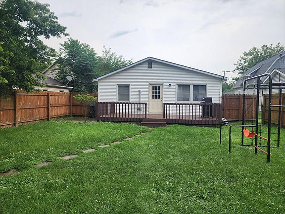 2nd image of 244 Miller St