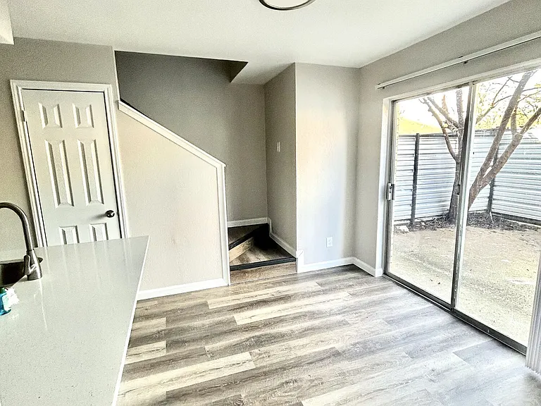 Athens Townhomes — Photo 66