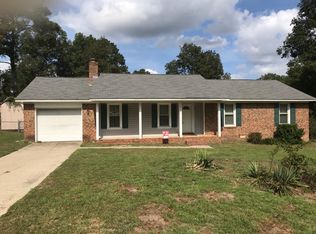 2445 Graham Rd, Fayetteville, NC 28304