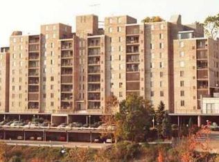 2120 Greentree Rd APT 409E, Pittsburgh, PA 15220