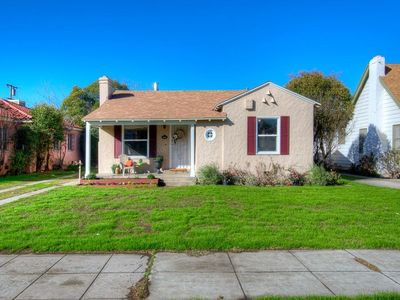 805 N Adoline Ave, Fresno, CA, 93728