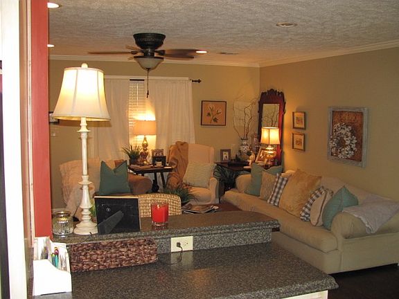4th image of 123 Dupree Ave
