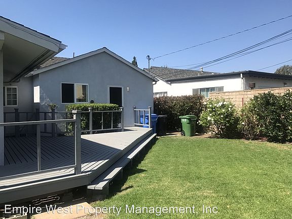 4th image of 4354 Mentone Ave
