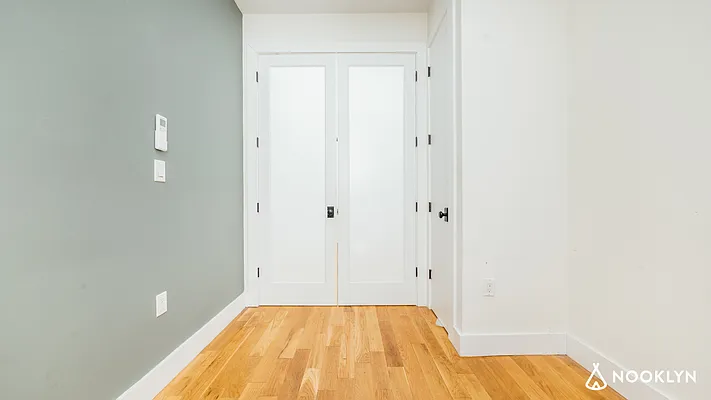 Rented by Nooklyn NYC LLC | media 14