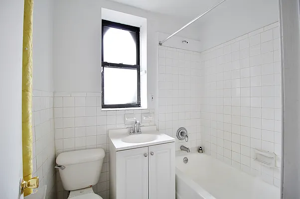 Rented by Julianna Realty Corp | media 26