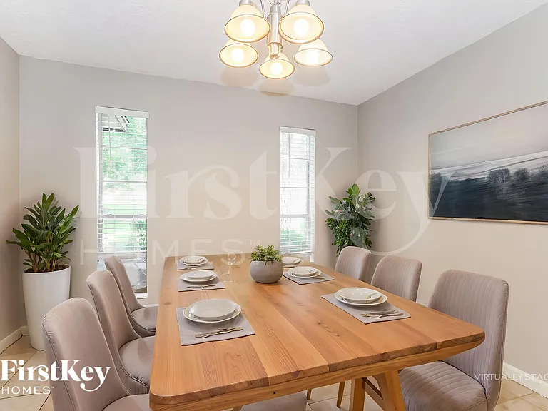 24106 Creekview Dr — Photo 7