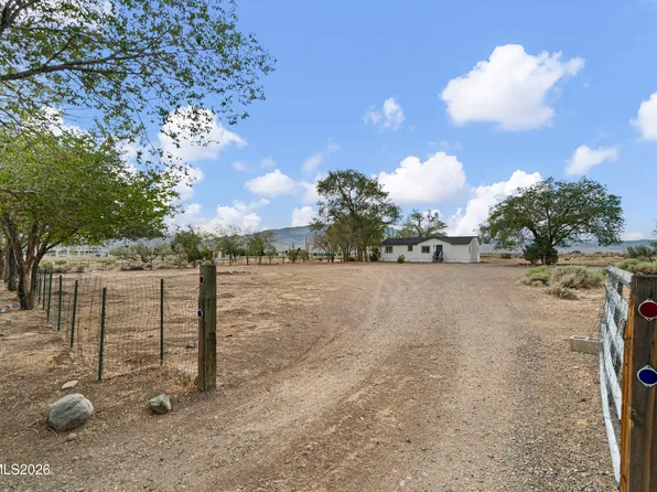 401 Six Mile Canyon Rd, Dayton, NV 89403