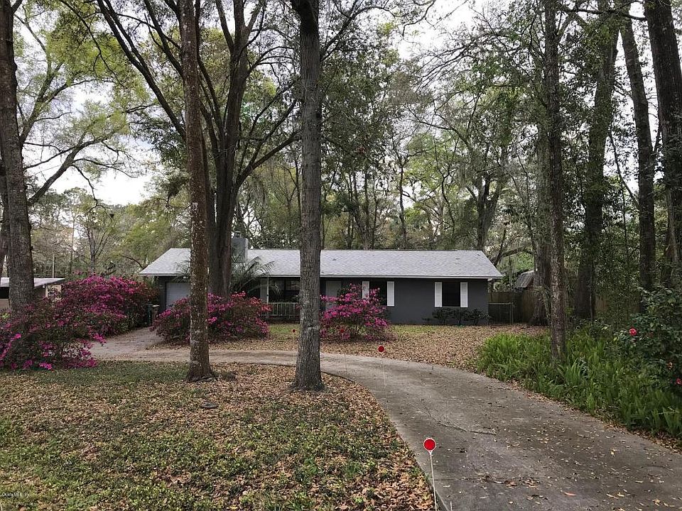 1st image of 1120 SE 32nd Ave