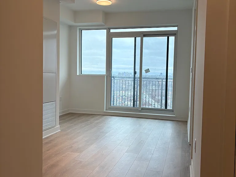 1185 Dupont St #1403 — Photo 1