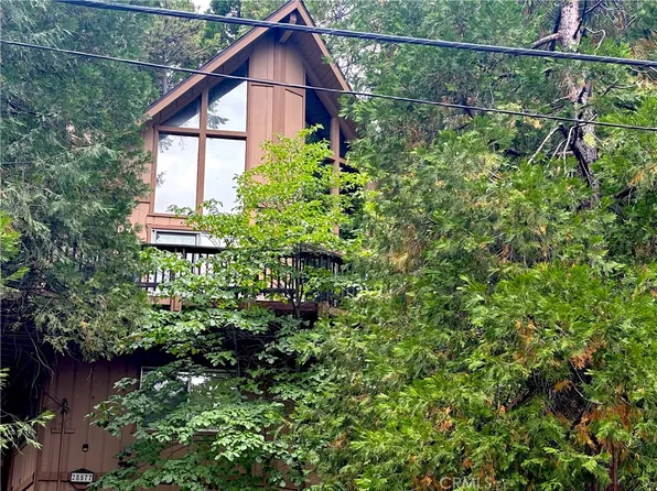 28577 Shenandoah Dr, Lake Arrowhead, CA 92352
