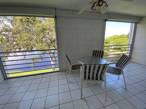 4th image of 4003 Islewood D #4