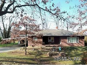 302 Ridgeway Ave photo 1
