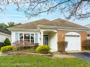 5 Lilac Springs Ct, Lakewood, NJ