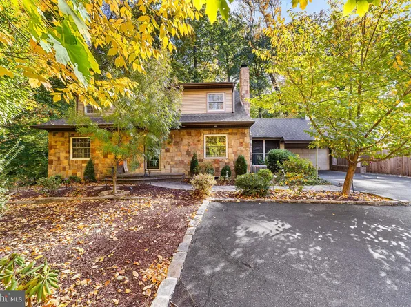 660 Maple Ave, Haddonfield, NJ 08033