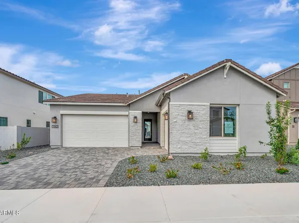 1962 E PENDOLINO Road, San Tan Valley, AZ 85140