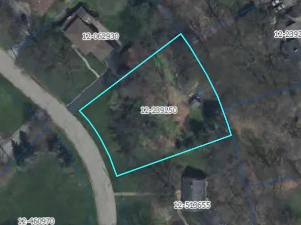 0 Stonington Dr, Youngstown, OH 44505